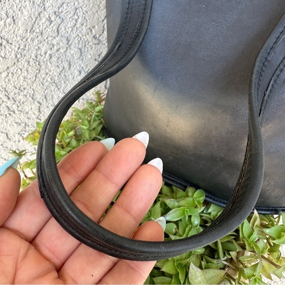 VINTAGE COACH Slim Duffle Shoulder Sac Crossbody Bag in Black Leather #5722 RARE - Picture 7 of 11